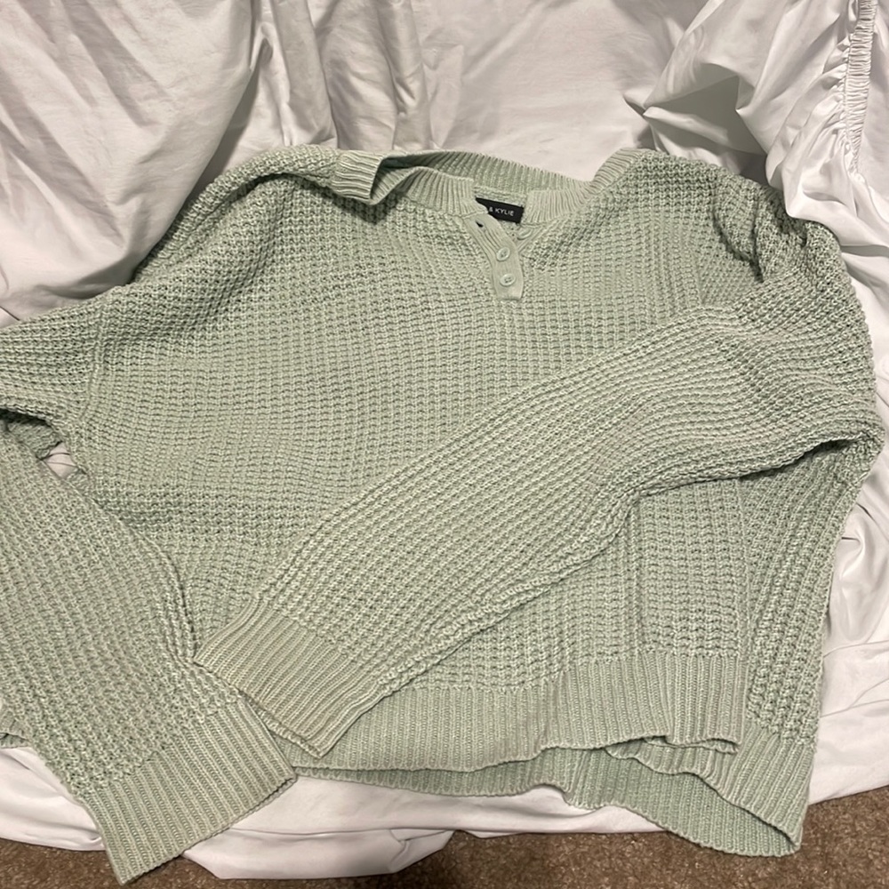 Kendall & Kylie green knitted sweater